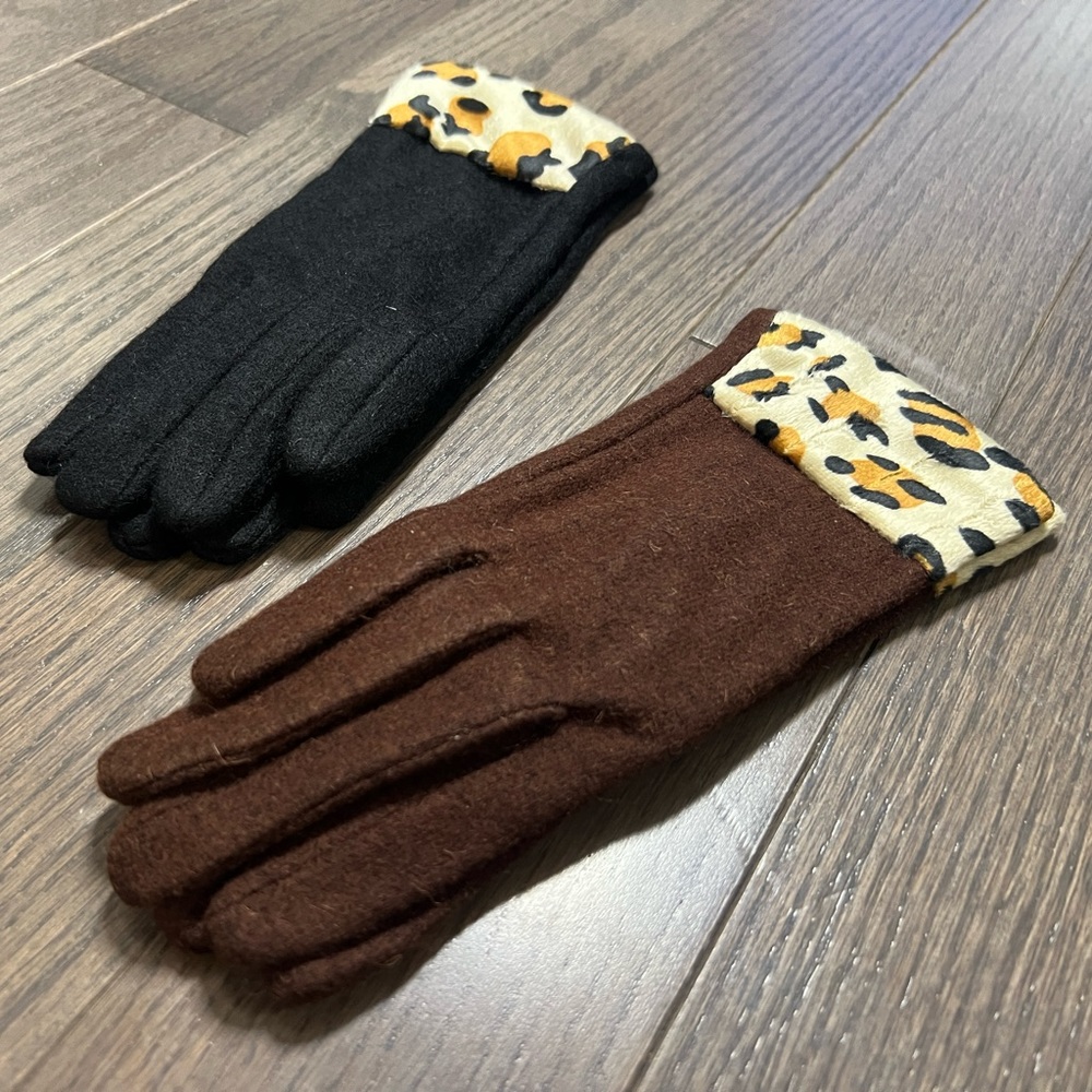 Gloves - Picture 2 of 3